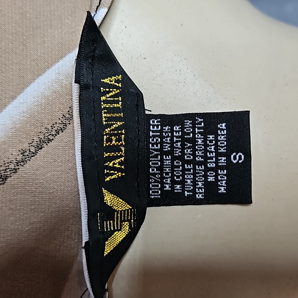 VALENTINA BLACK TUNIC WITH RHINESTONES AND MULTI DESIGN - Picture 7 of 7